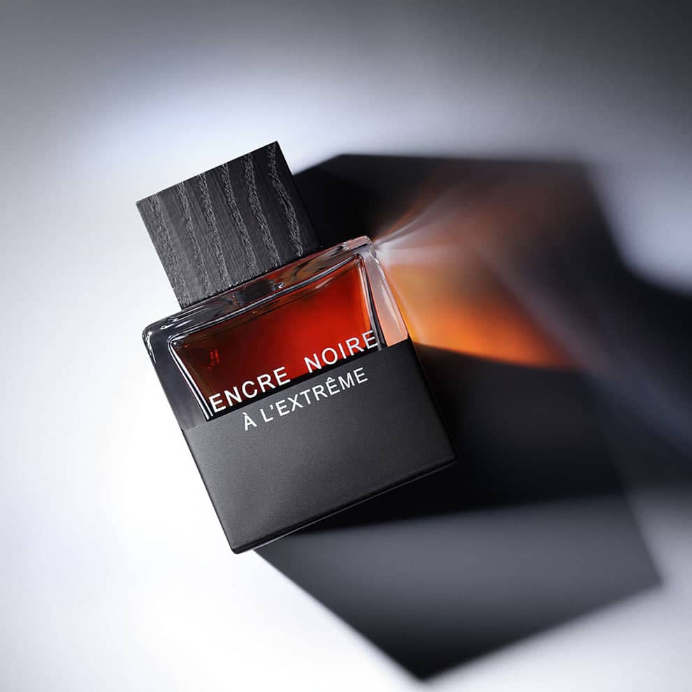 Encre Noire À l'Extrême