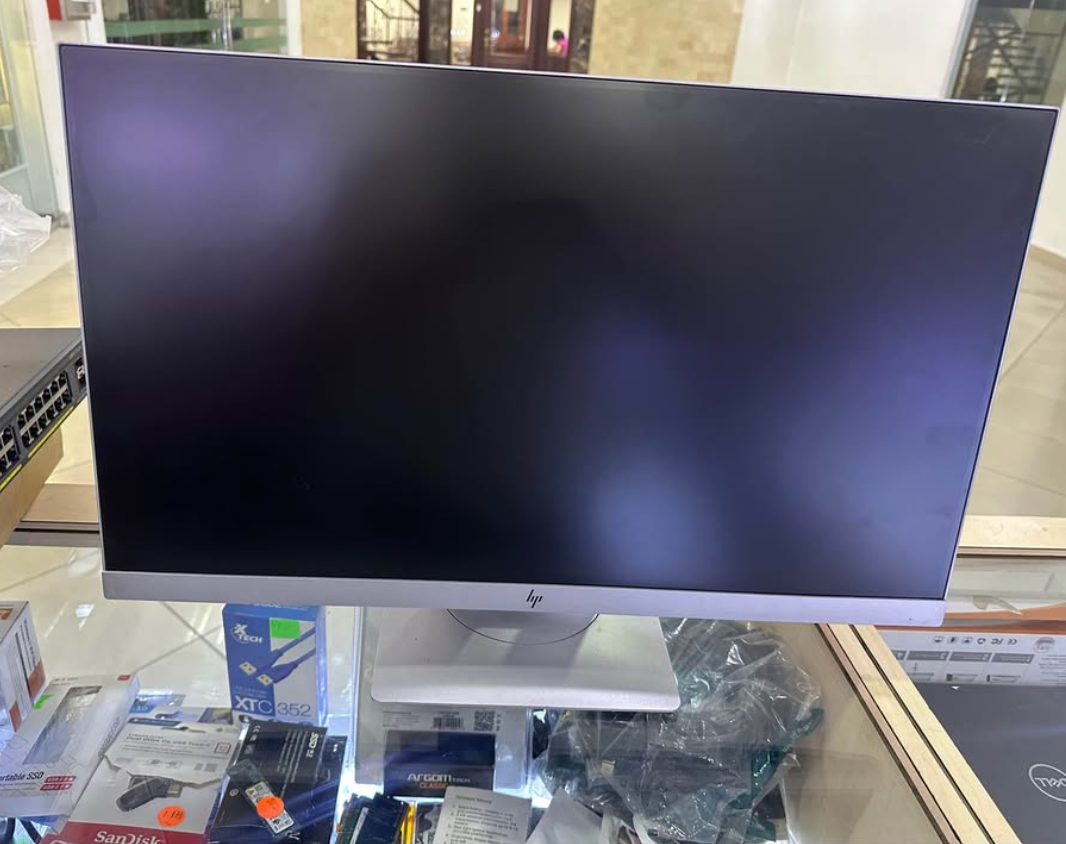 Moniteur HP 24 pouces sans bordures